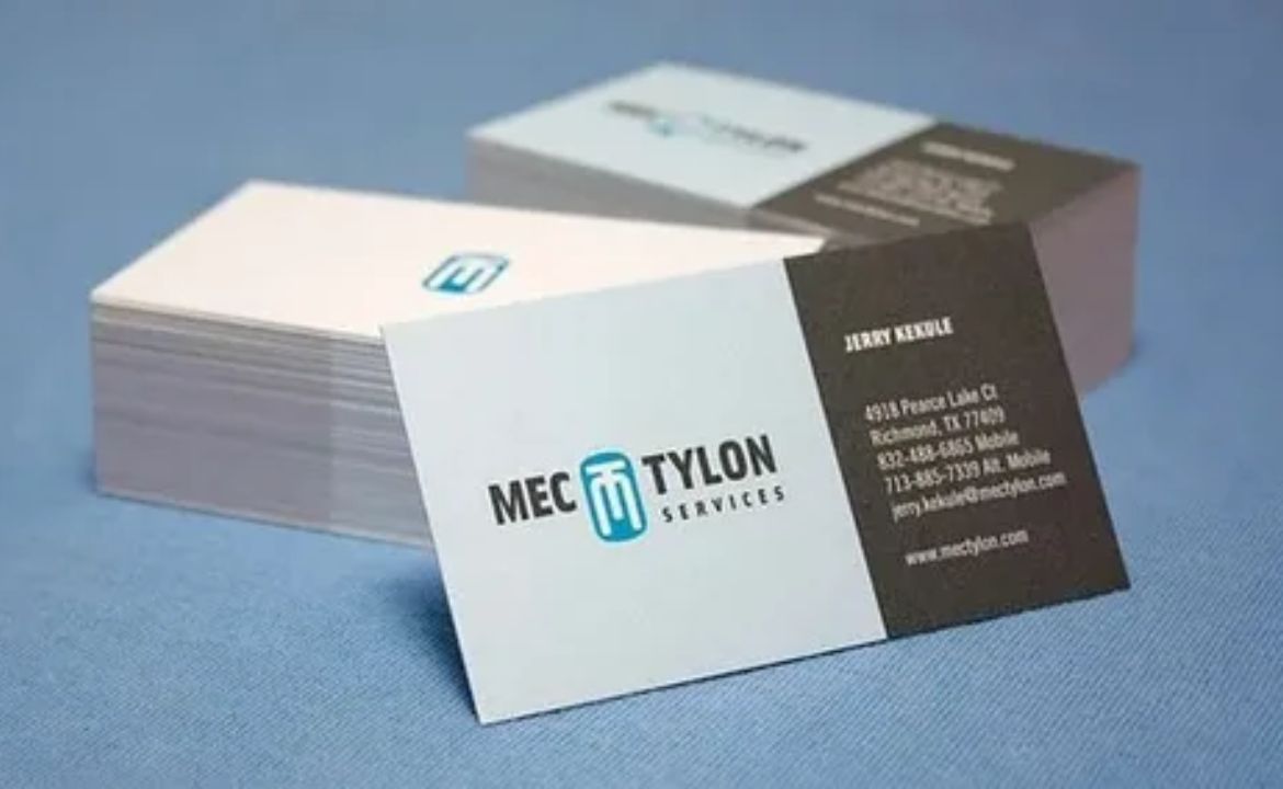 A Step-by-Step Guide to Creating a Useful Custom Business card to Print