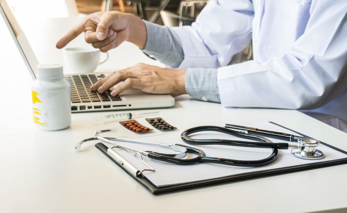 Why EHR Integration Saves Time for Doctors and Staff